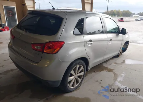 2015 Mitsubishi Outlander Sport Es z USA, uszkodzony, nr VIN 4A4AR3AWXFE028195